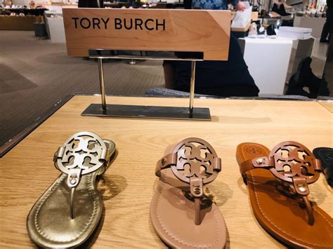 difference between real and fake tory burch sandals